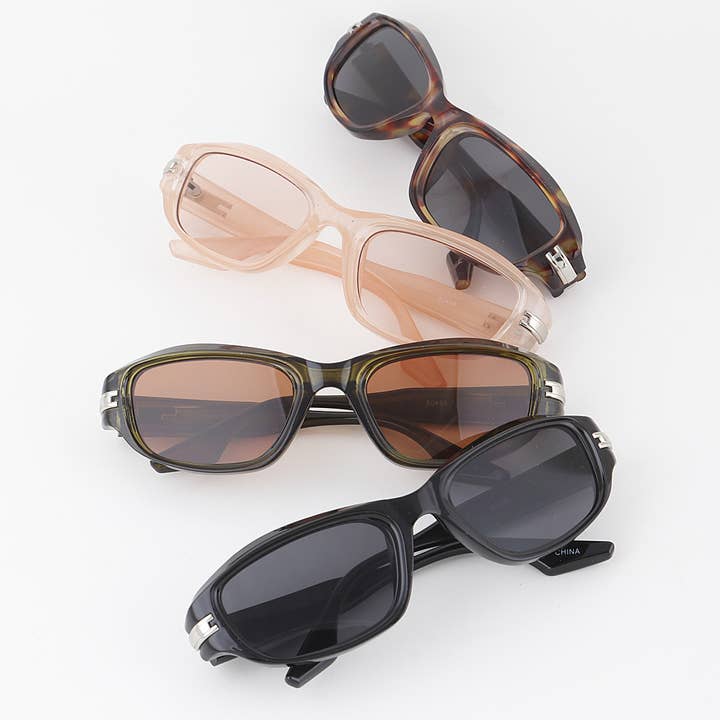 Klassische getönte Sonnenbrille mit Bolt für den Großhandel von 3AM BY H&D ACCESSORIES