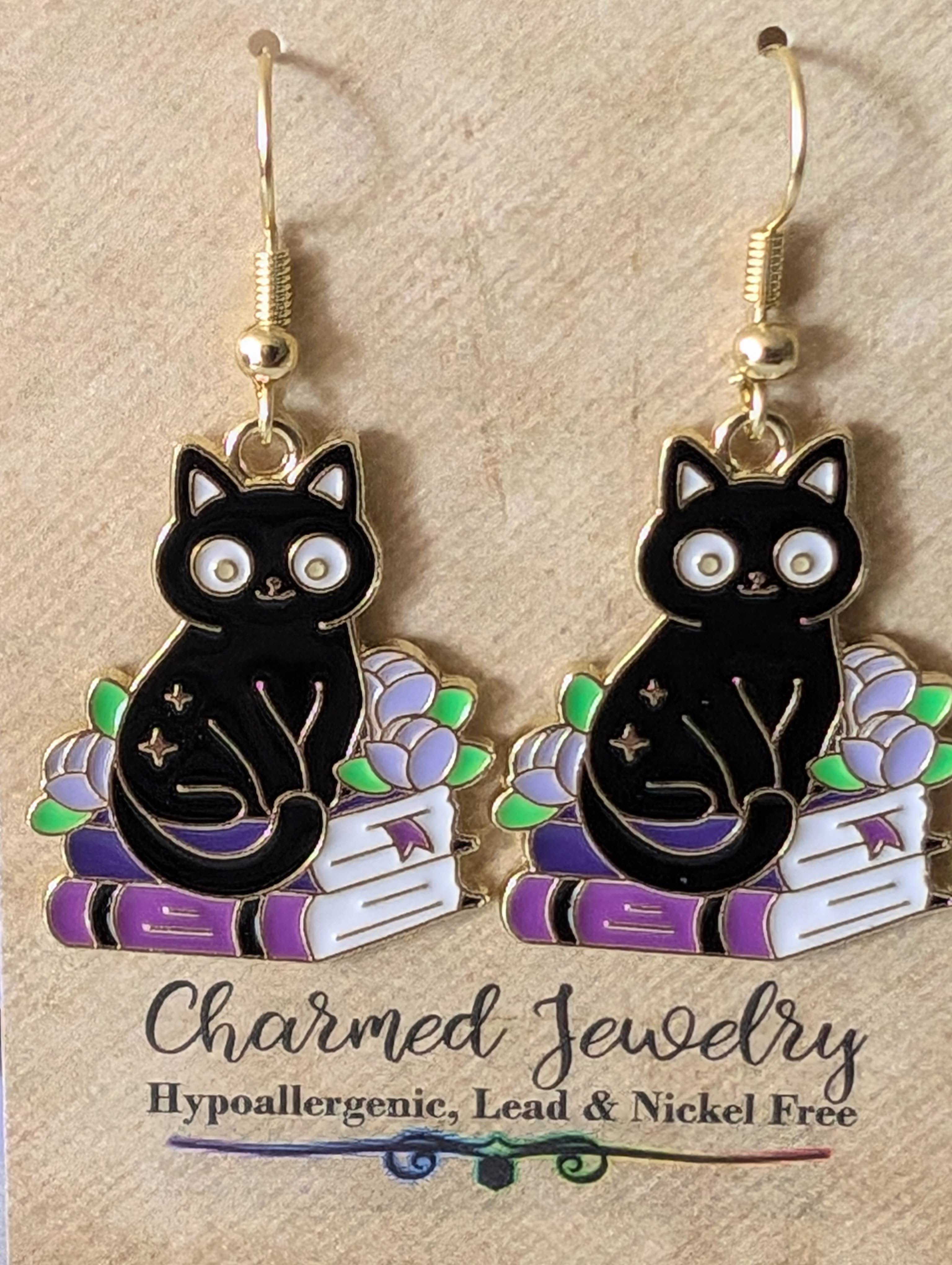 Con-Quest Crafts - Wholesale Individual Charm/Pendant - Witches, Black Cats, Magical and Spooky Accessories13
