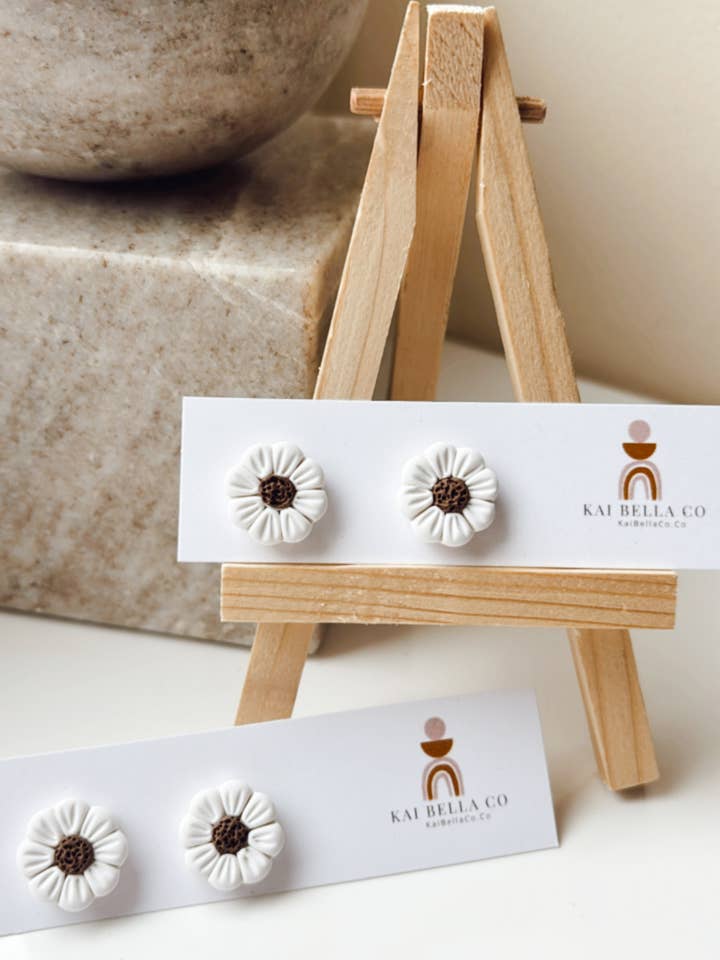 Daisy Stud voor wholesale door KaiBellaCo