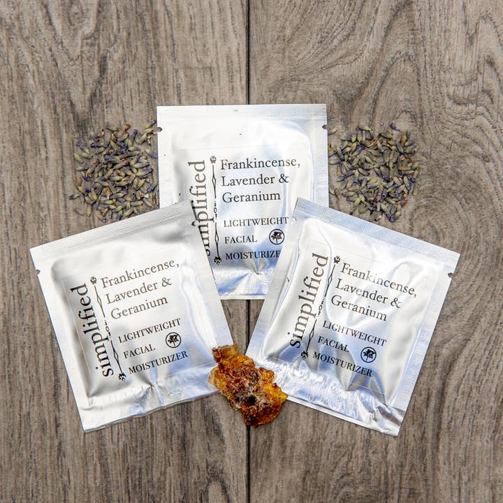 Simplified Soap - Wholesale Facial moisturiser - Facial Moisturizer Sample Cards (12 Pack)2