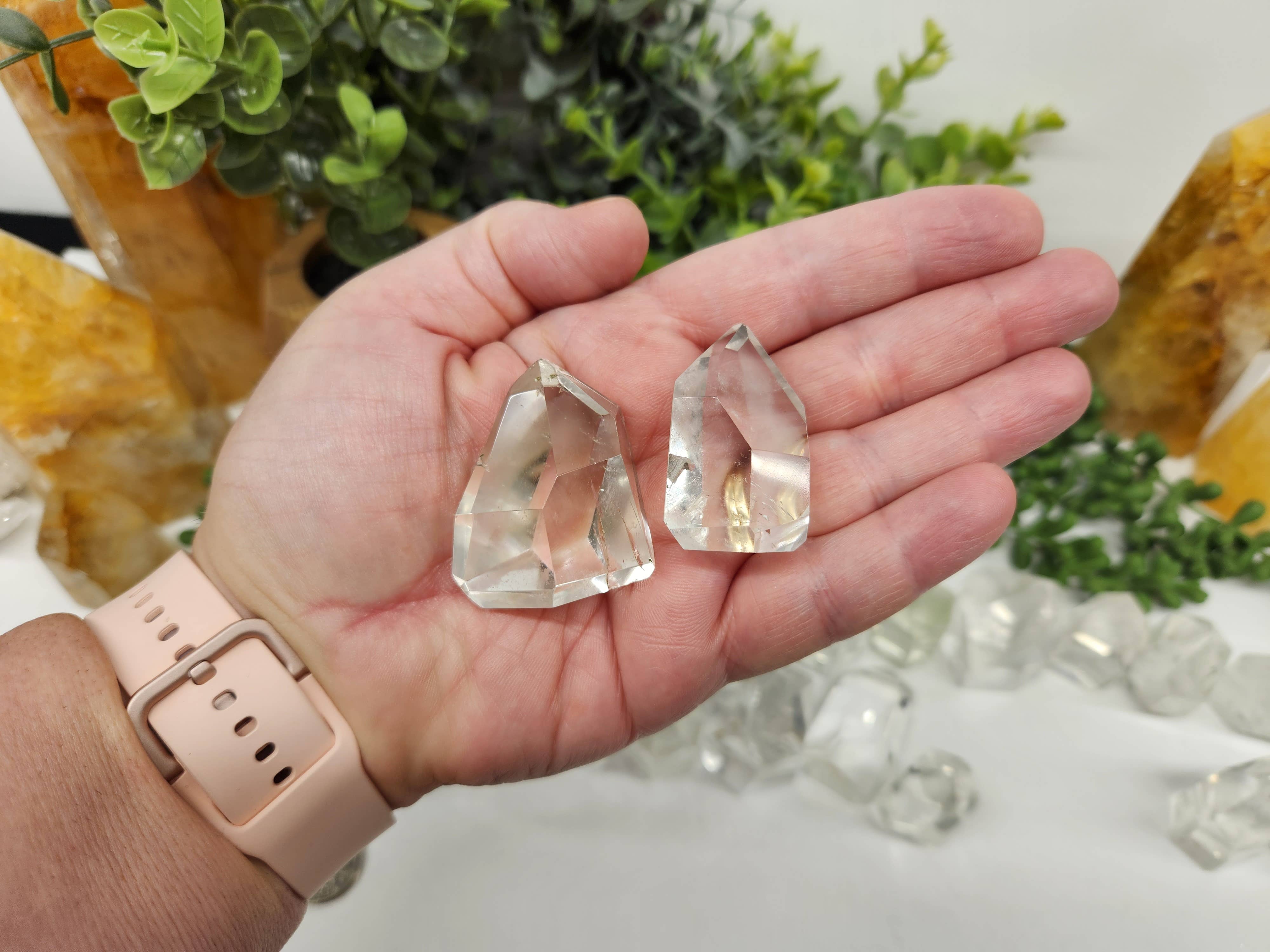 Meraki Gemstones - Wholesale Spiritual Stone/Crystal - Clear Quartz Crystal Polished Points Lot AAA 0.5Kg1