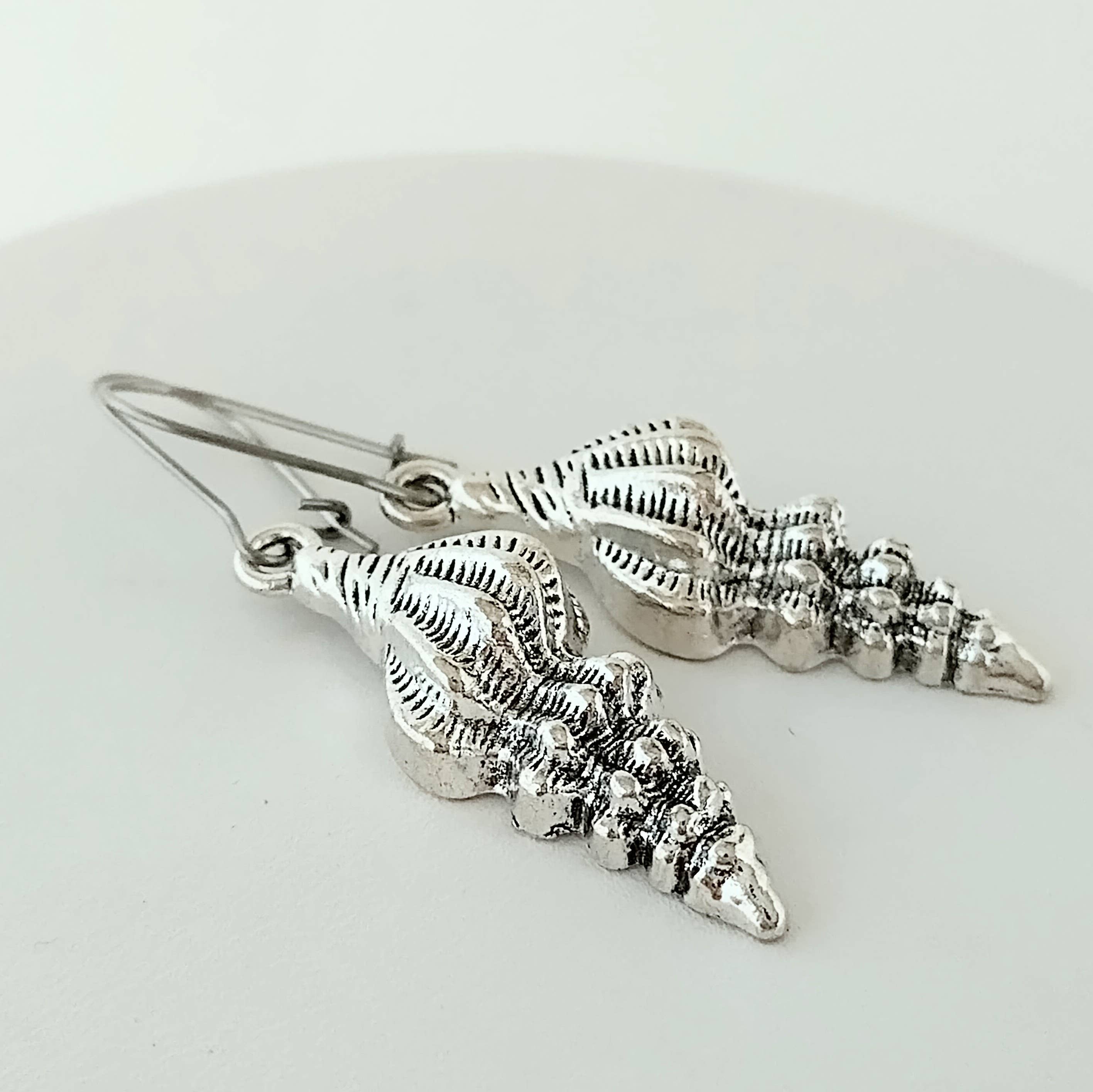 Piccadilly Pendants – Brincos de argola por atacado – Brinco Concha Prata, Jóias Costeiras, Brincos Náuticos1