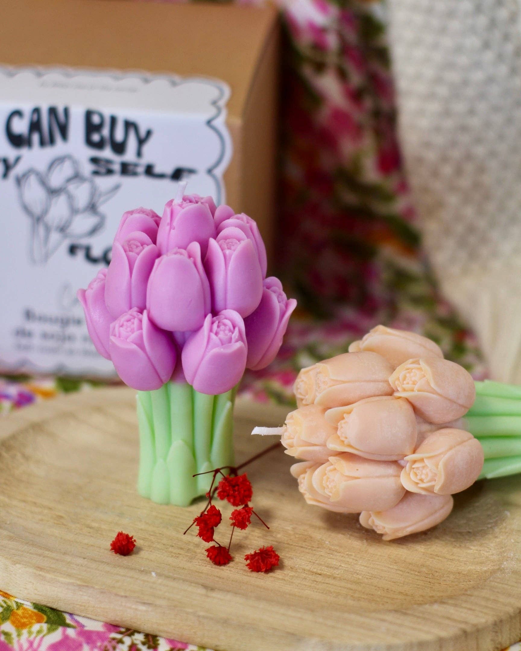 Meet me at the corner - Wholesale Grappige kaars - Boeket tulpen kaars10