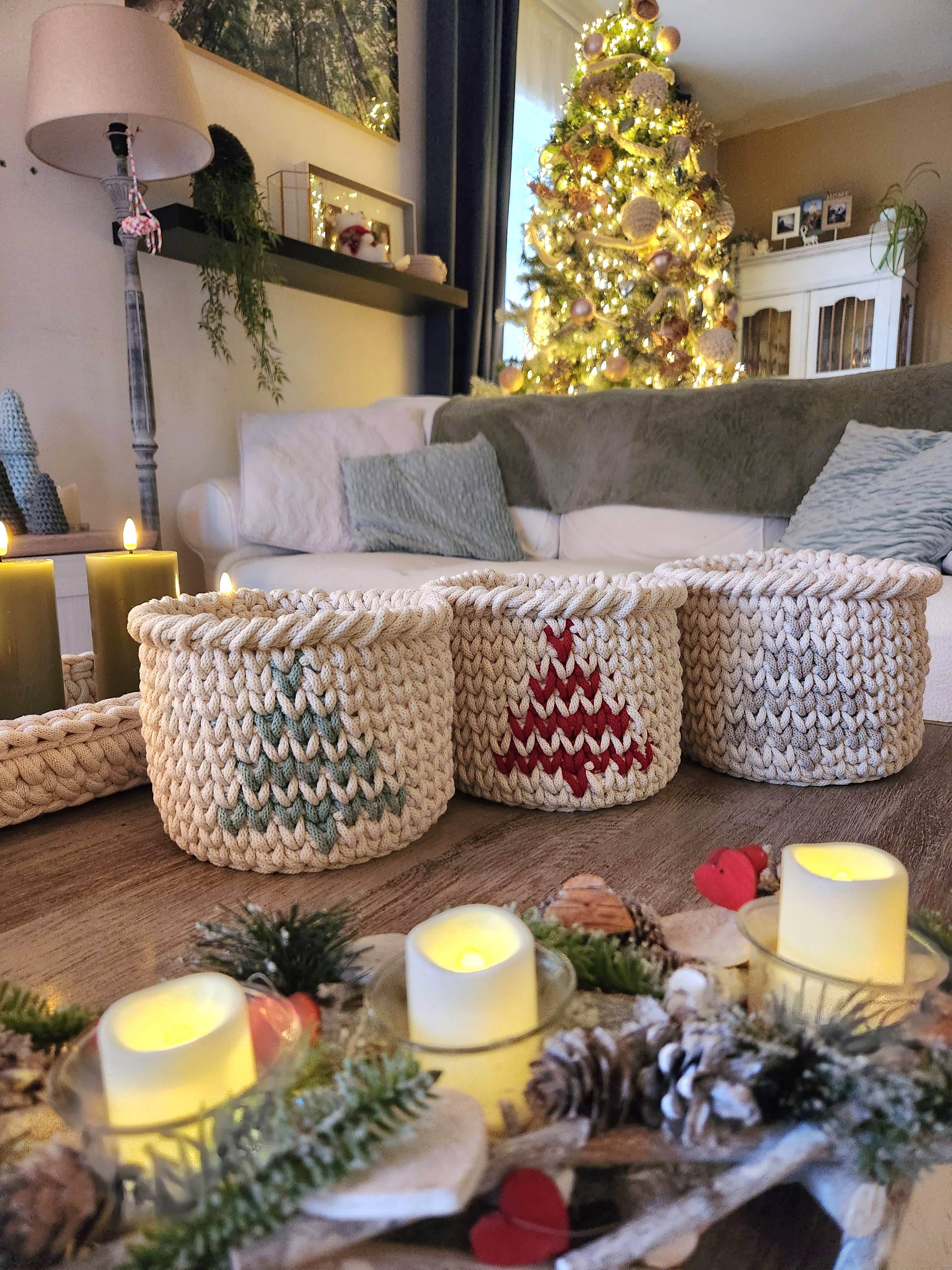 Naturalmarjory - Wholesale Christmas Decoration - Christmas basket 1