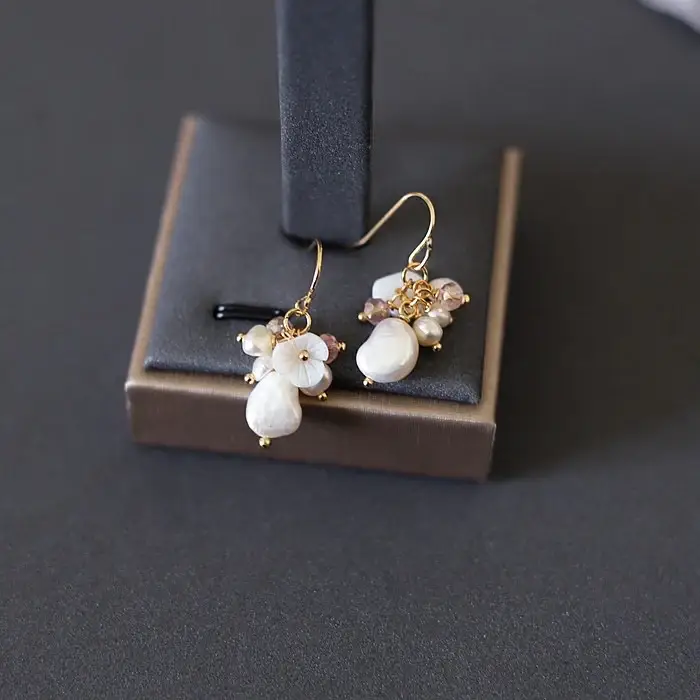 Haengseongworkshop - Wholesale Dangle Earrings - 18K Gold Plated Flora Mother of Pearl Freshwater Earrings3