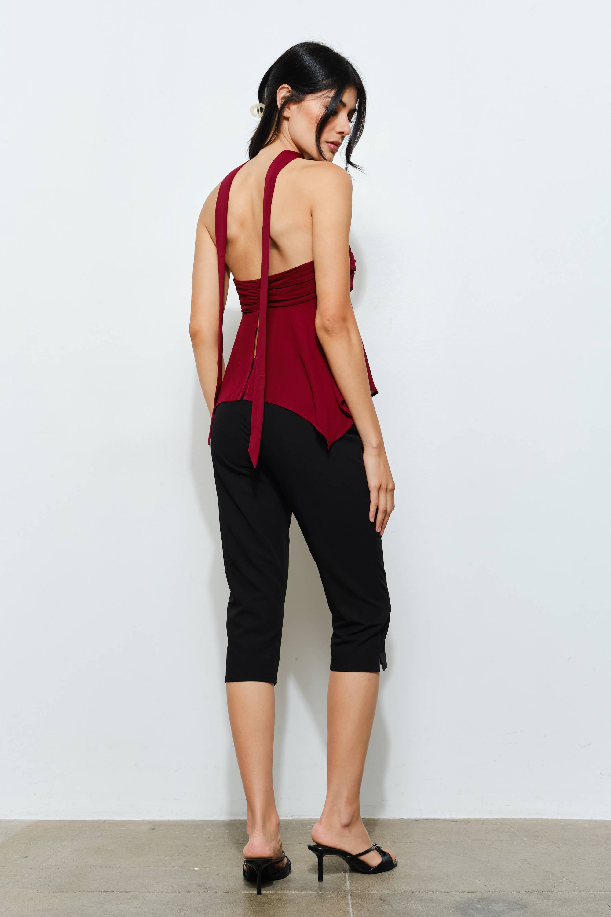 Pretty Garbage - Wholesale Blouse - Women's - JENNIE STRAPLESS TOP - Flirty, Romantic, Night Out3