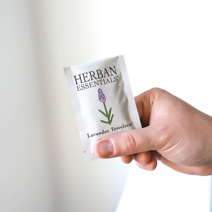 Herban Essentials - Wholesale Essential Oil - Lavender Towelettes - 7 Individual Essential Oil Wipes