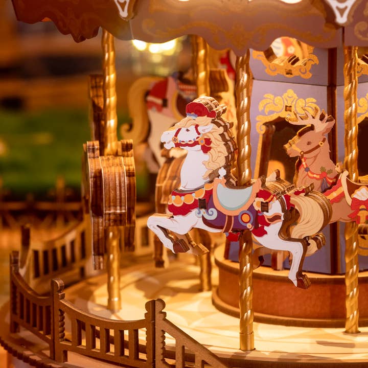 Robotime - Wholesale DIY Craft Kit - AMC01 Rolife Classic Carousel DIY Music Box 3D Wooden Puzzle