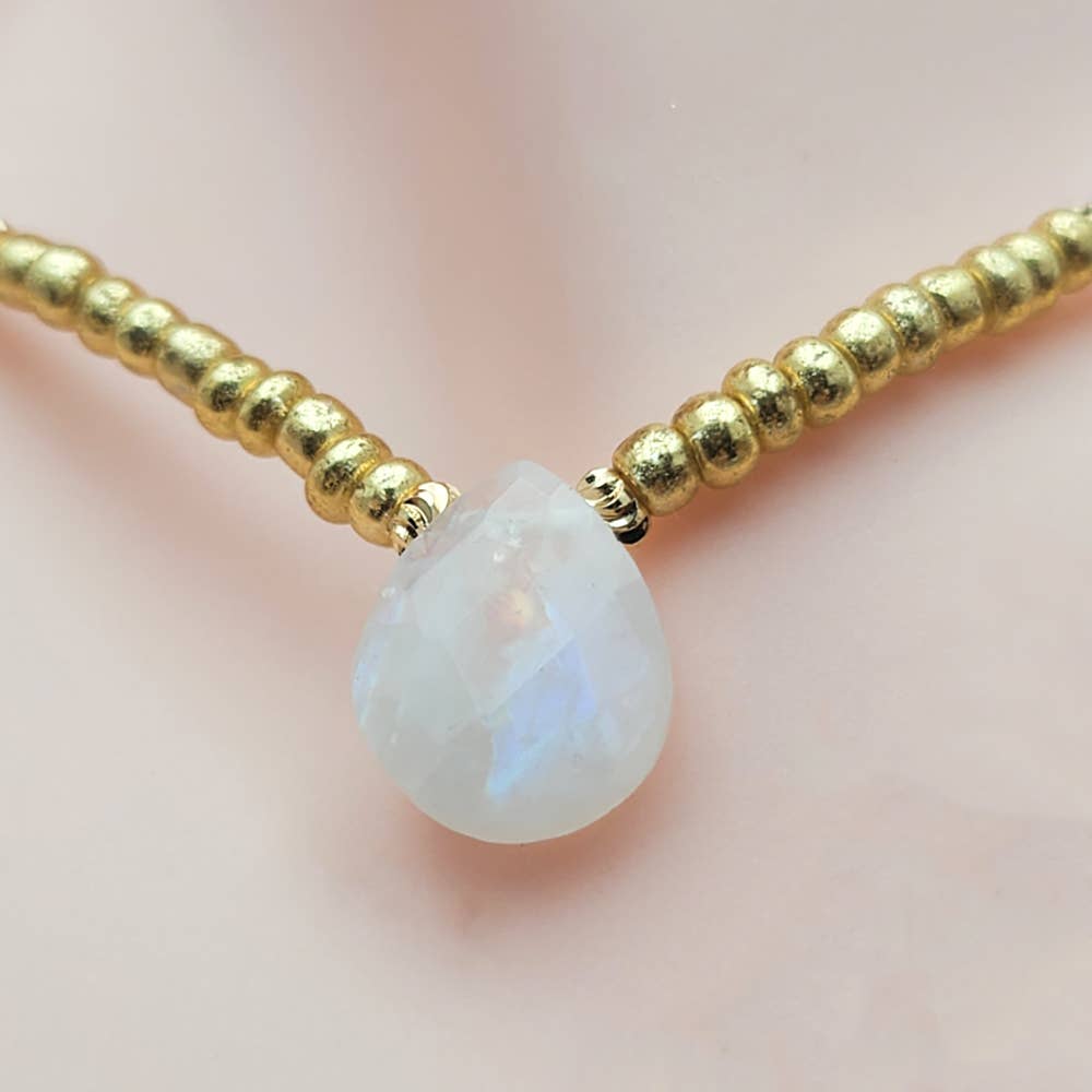Moira Bijoux Creation - Wholesale Pendant/Charm Necklace - Malara moonstone necklace4