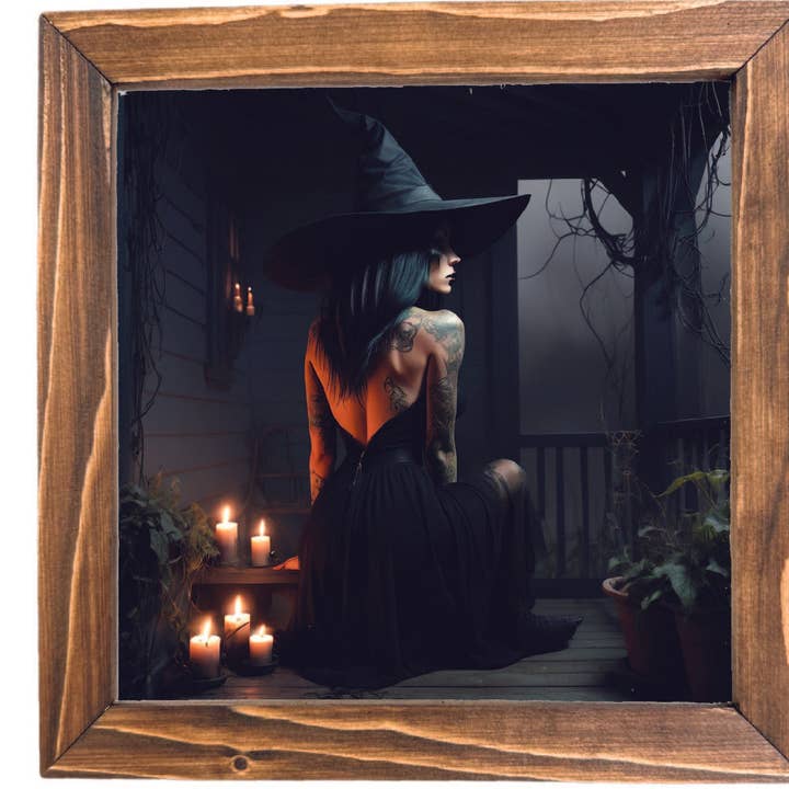 Tattoo heks op veranda ingelijst bord Halloween-decor voor wholesale door Teele and Co.