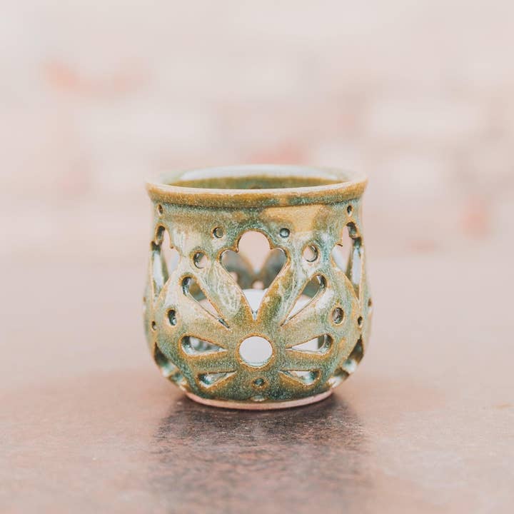 KF Stoneware - Wholesale Kaarsenhouder - Gesneden keramische votief, kaarsenhouder14