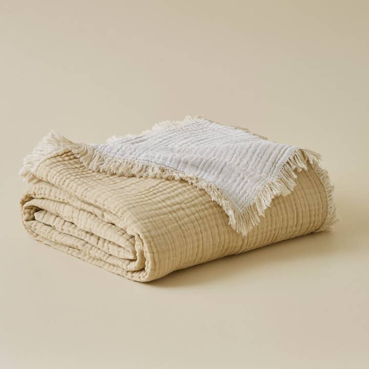 Sängpläd, bomullsgaze, naturell/vit för wholesale av Sylvie Thiriez