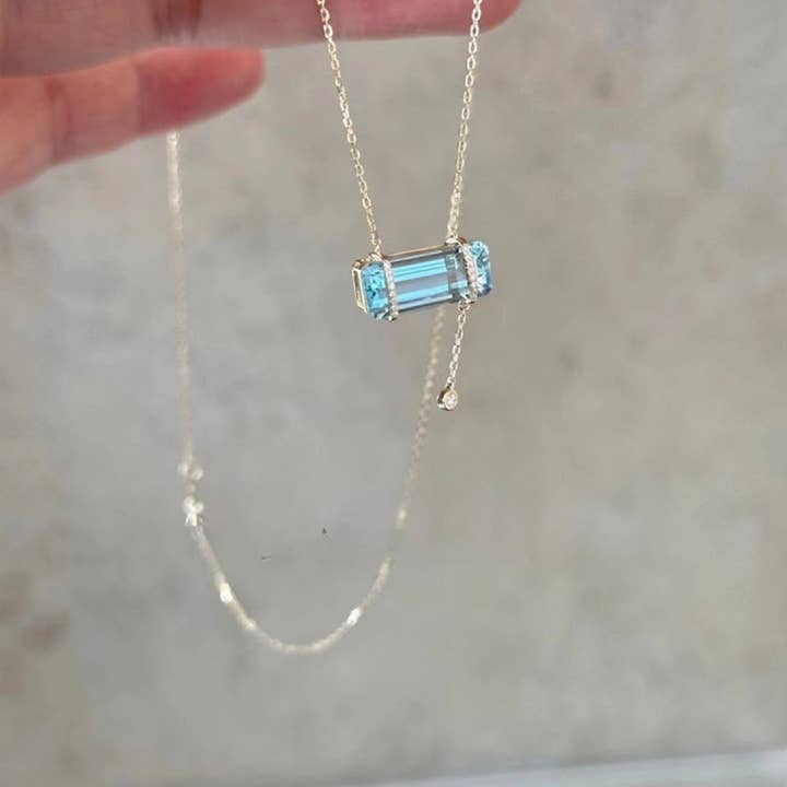 LanLivia - Wholesale Pendant/Charm Necklace - Sky Blue Ice Sugar Bar necklace6