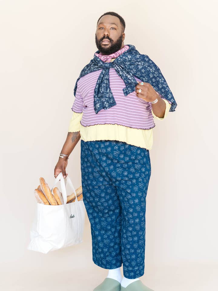 Nettle Studios - Wholesale Button Down Shirt - Unisex - Size Inclusive Plus Size Unisex Floral Chambray Button Up23