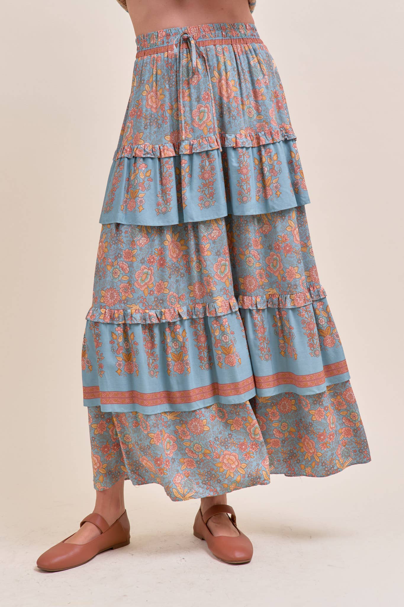 &MERCI - Wholesale Skirt - Women's - RUFFLE TIERED BORDER PRINT MIDI SKIRT MSK416610