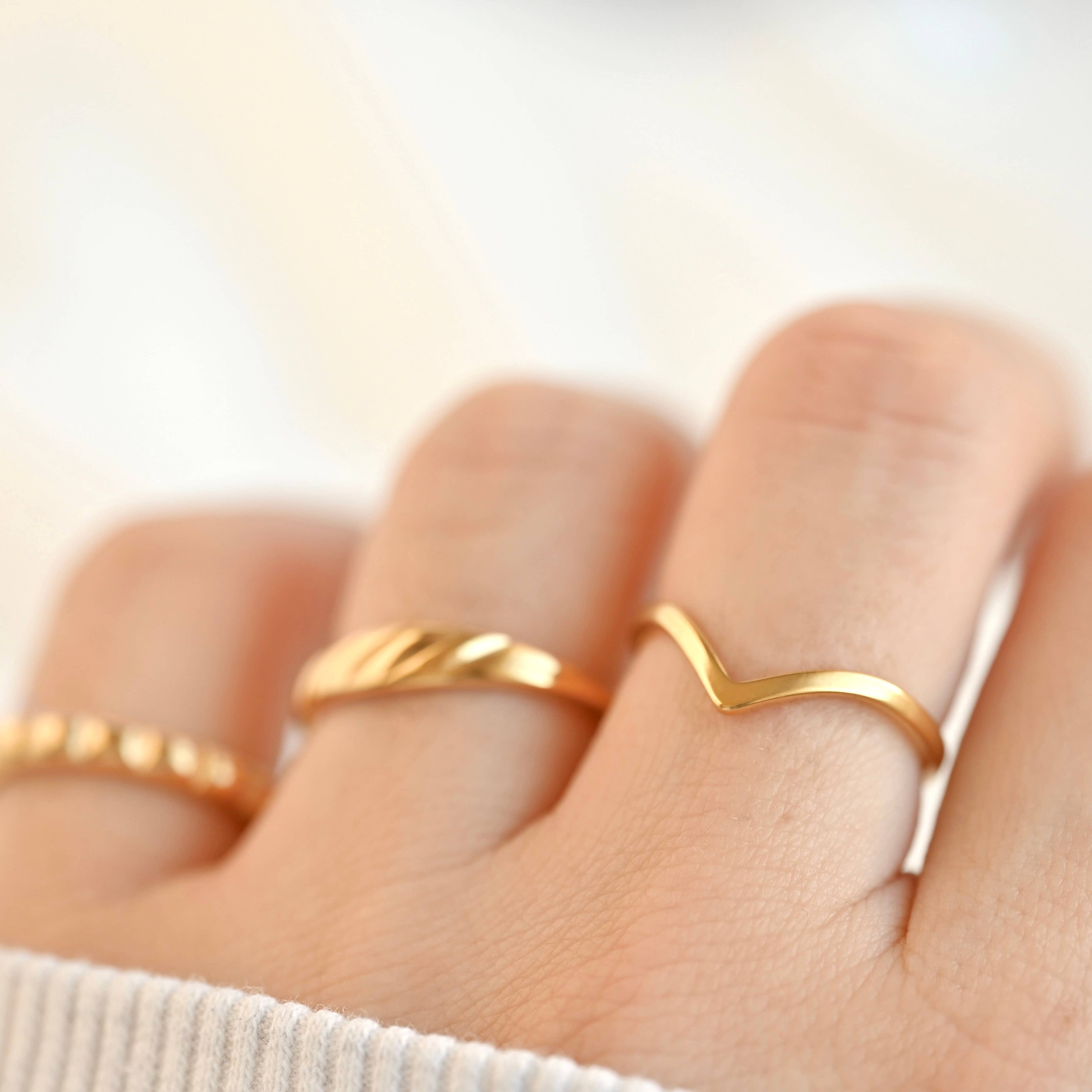 Blueyejewelry – wholesale Band/stacked ring – Gold Stacker Rings - Tarnish-free Dainty and Bold Rings10