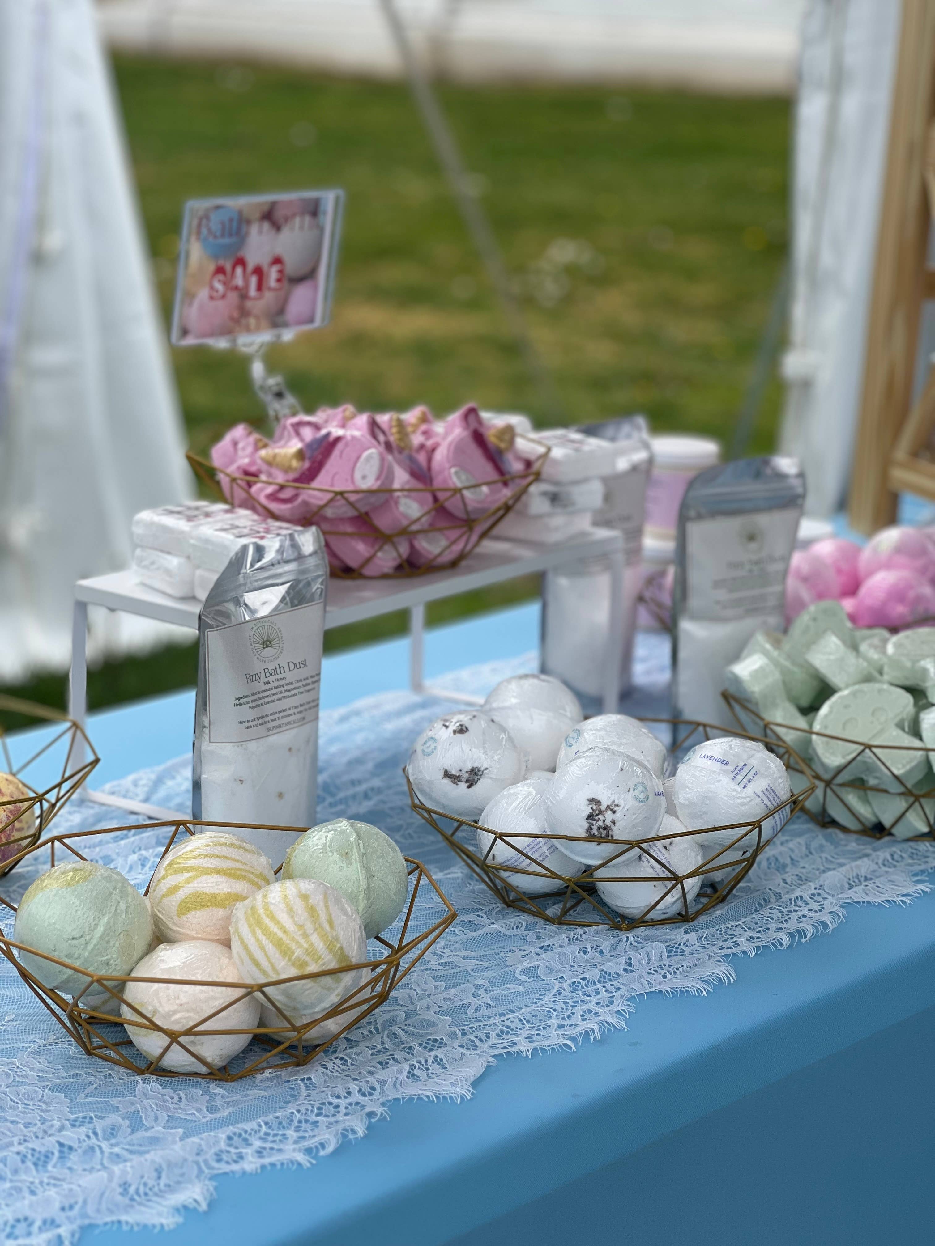 JM Botanicals - Handcrafted Skin Care – wholesale Badbomb/fizz – Eukalyptus+ Mynta Badbomb4