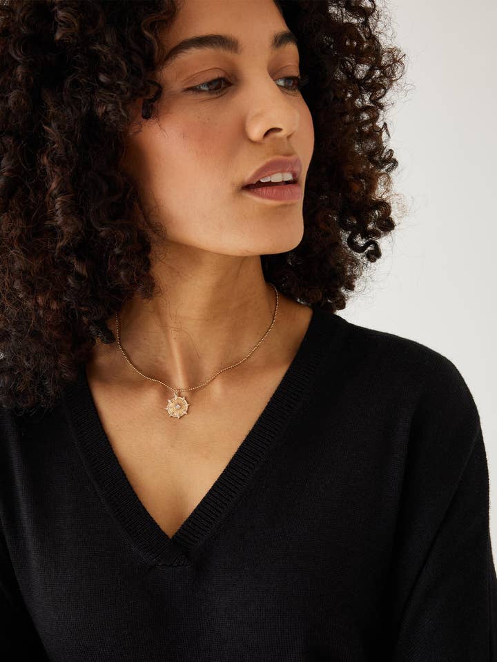 MERSEA - Wholesale Knit Top - Women's - Catalina V Neck Sweater4