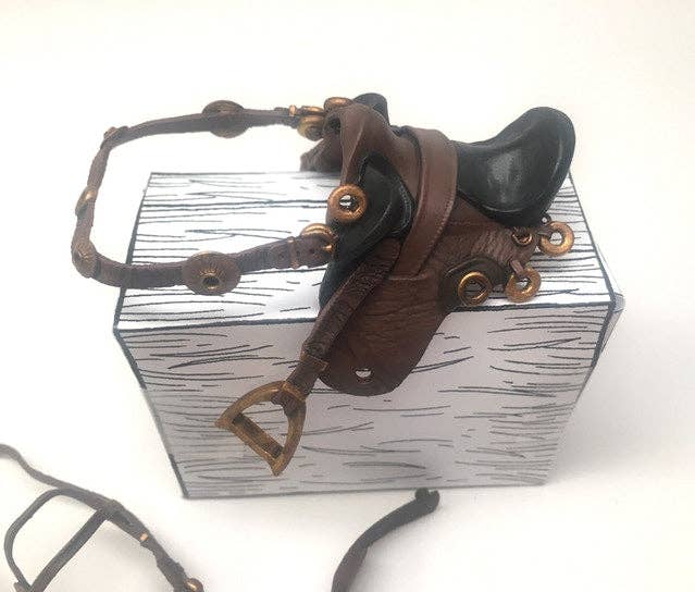 Boss Fight Studio Llc - Wholesale Figurine Toy - Kids - MIGHTY STEEDS - AUSTRALIAN TACK KIT - ACTION FIGURE ACCESSORIES3