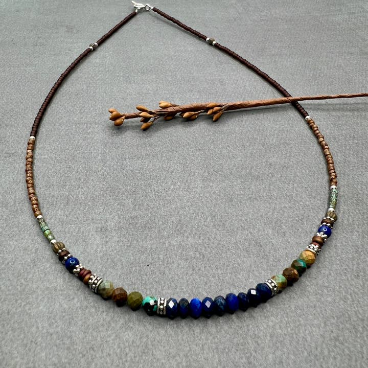 Collier Earthrise Stacked Lapis pour la vente par Oreb Lram Fine Casual Jewelry