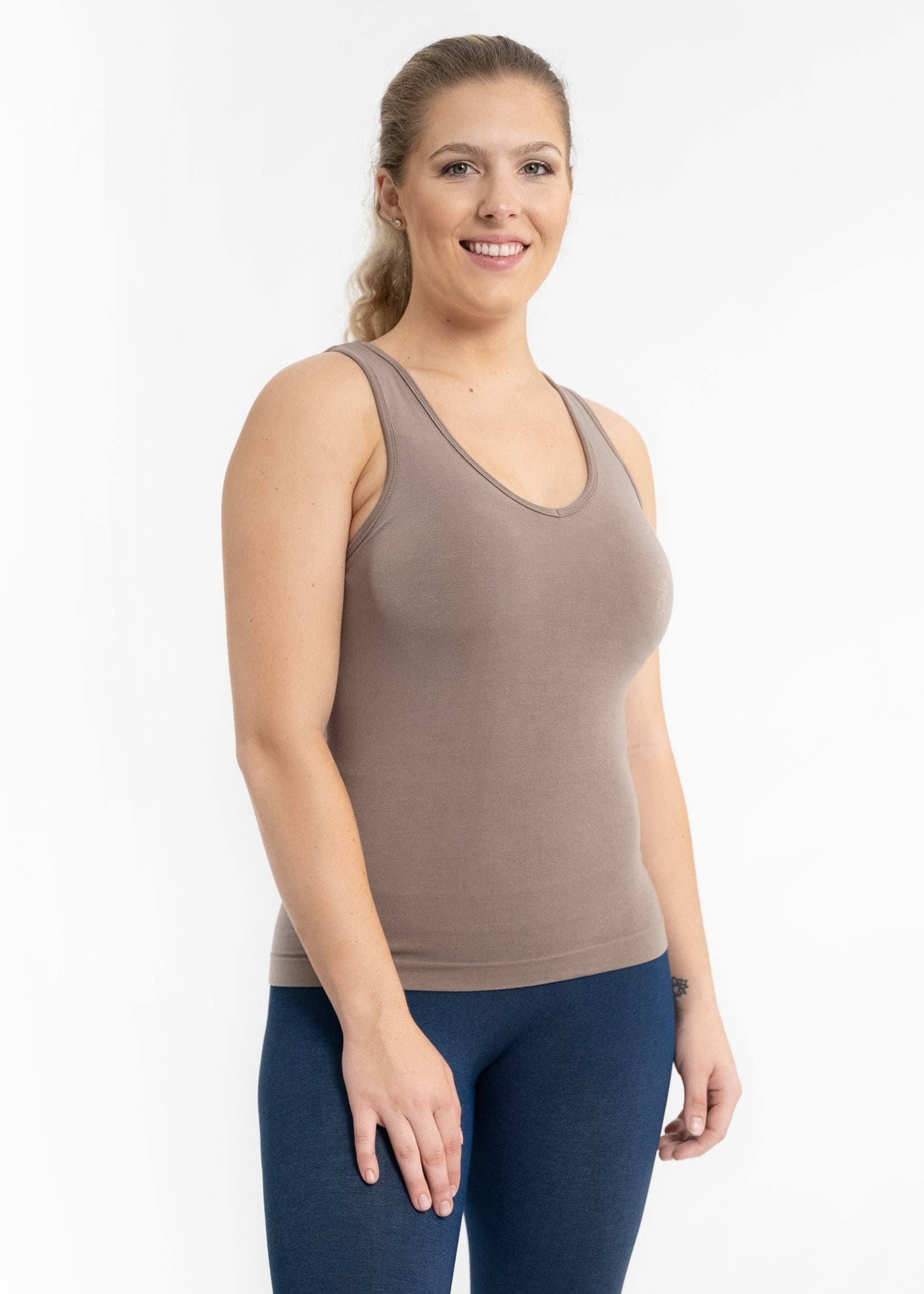 ELIETIAN - Wholesale Tank Top - Women's - Built-In-Bra Tank58