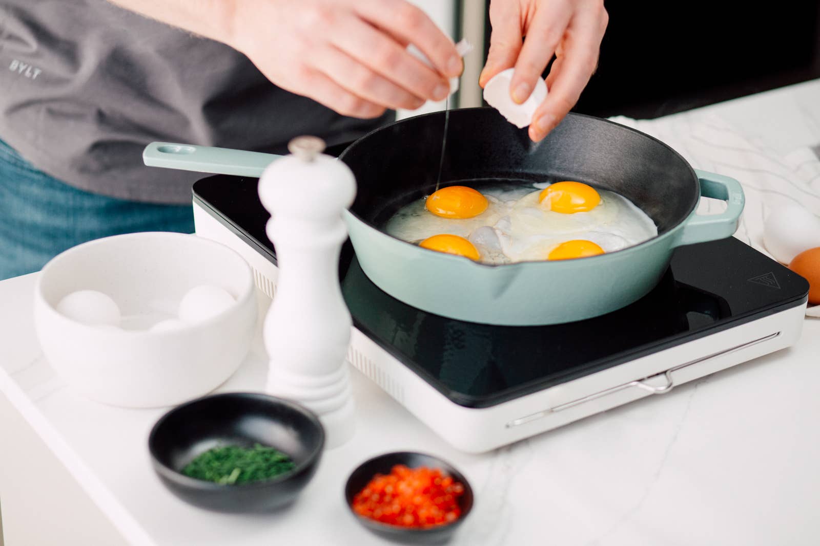 Kana - Wholesale Cast Iron Skillet - Milo 10-inch Skillet with lid30