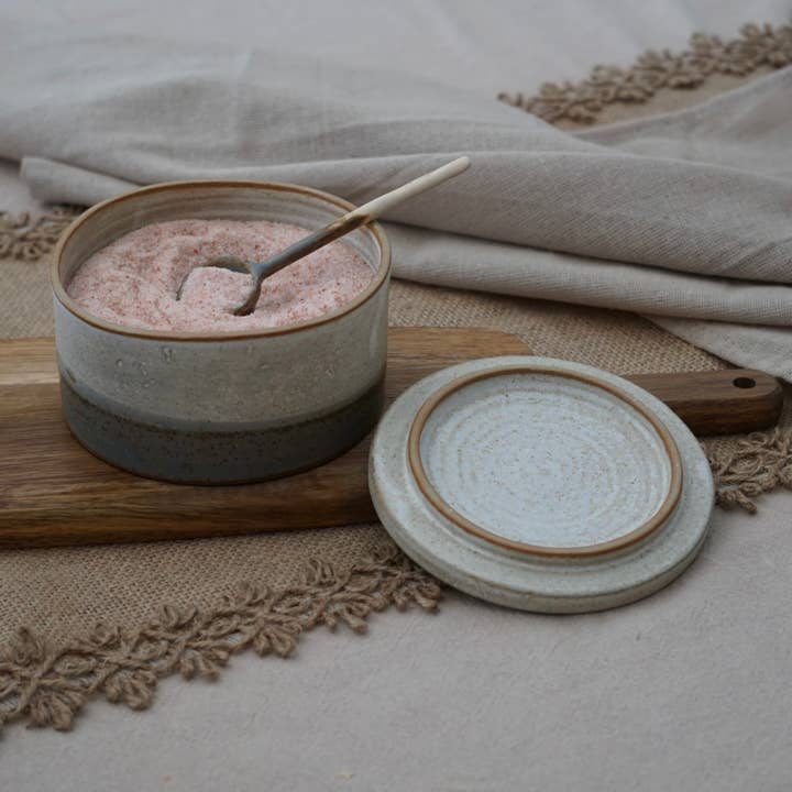 Ana Miranda Ceramics - Wholesale Jar - Ocean Container