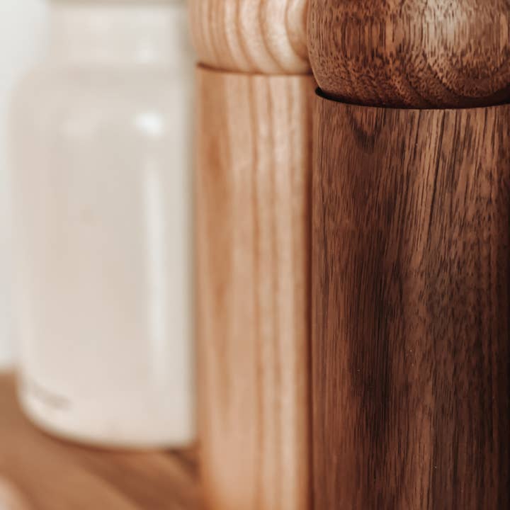 AROMA MILL for wholesale by Noir et Bois inc.