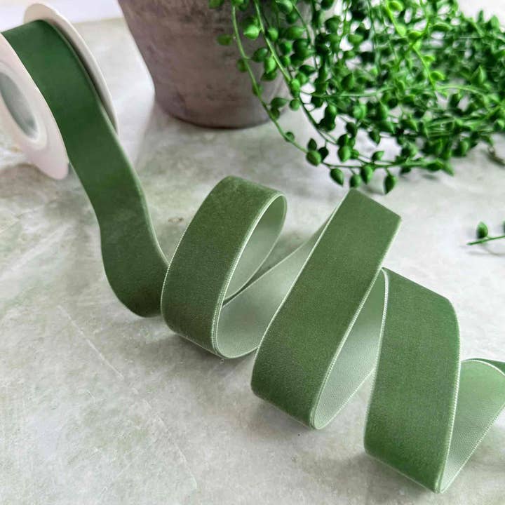 Cinta de terciopelo verde cazador - Varios anchos | Rollo de 3 metros para venta al por mayor de Imaginediy