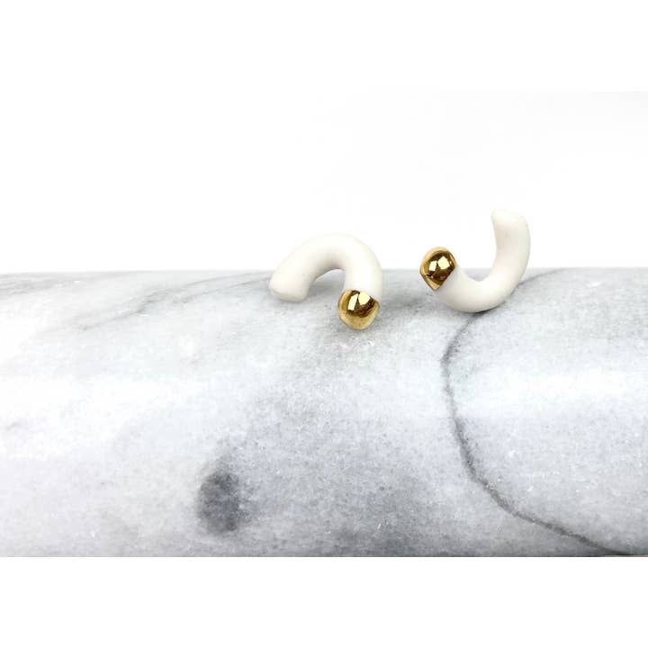 Barrow PDX - Wholesale Pendant/Charm Necklace - Lascaux Necklace - Ceramic Abstract Necklace, Goldfill Chain1