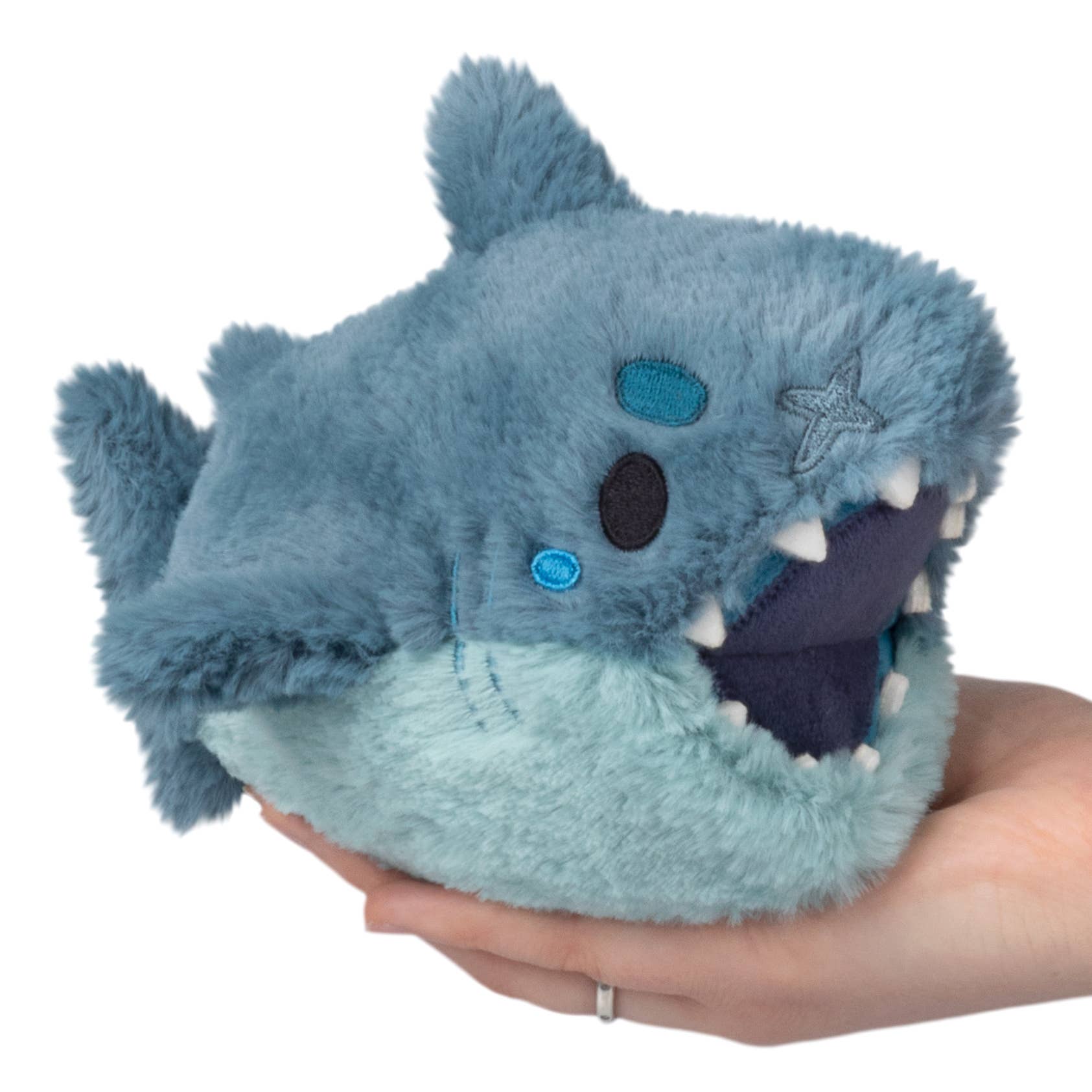 Squishable - Wholesale Stuffed/Plush Toy - Kids & Baby - Snacker Megalodon0