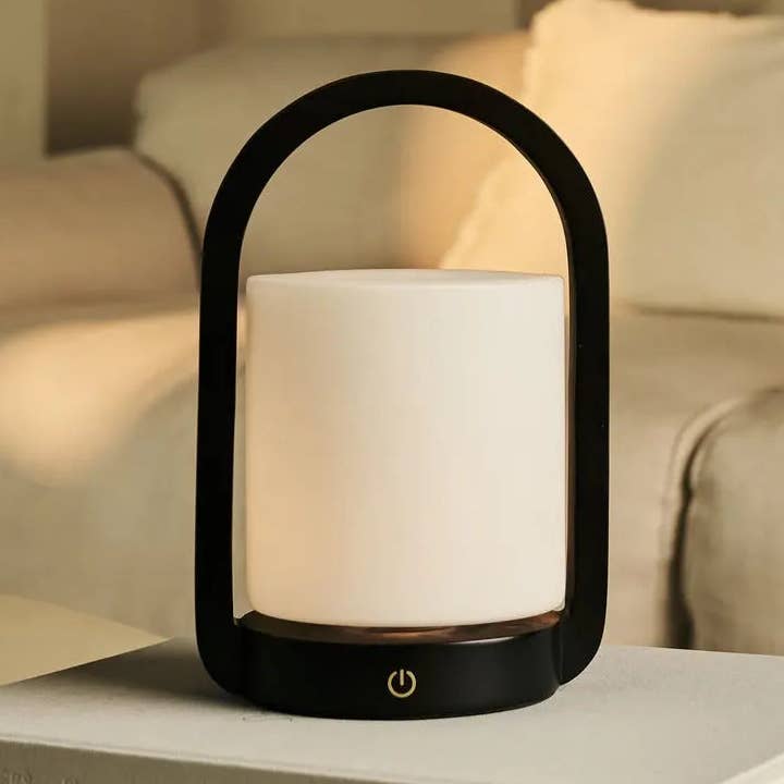 George Lampe Rechargeable en Bois Brun Foncé | Moderne, Polyvalente & 3 Modes d'Éclairage pour la vente par Tavellio