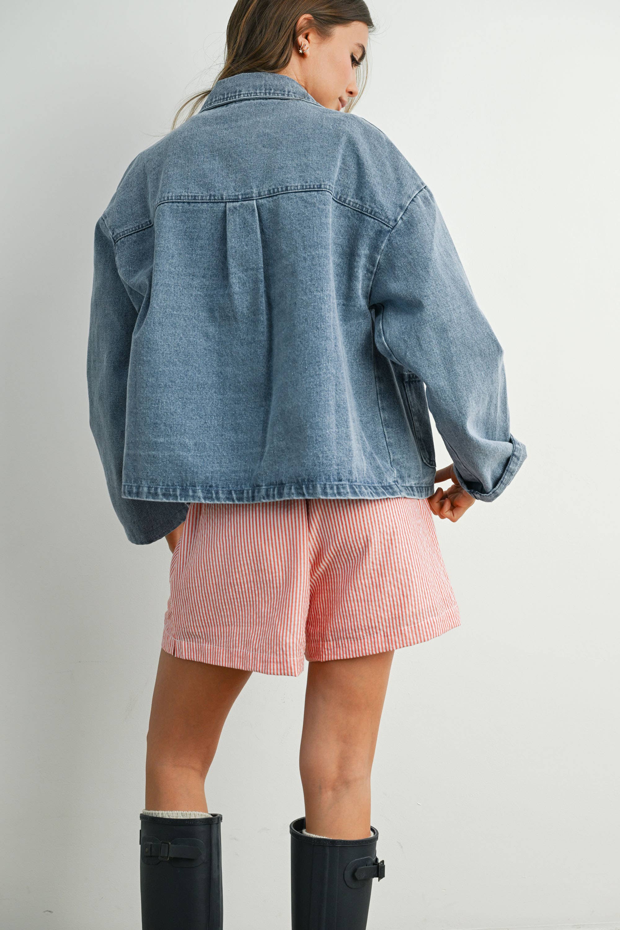 BUTTERMELON - Wholesale Denim Jacket - Women's - Button-Down Jacket with Shirt Collar and Pockets - BMJ78217
