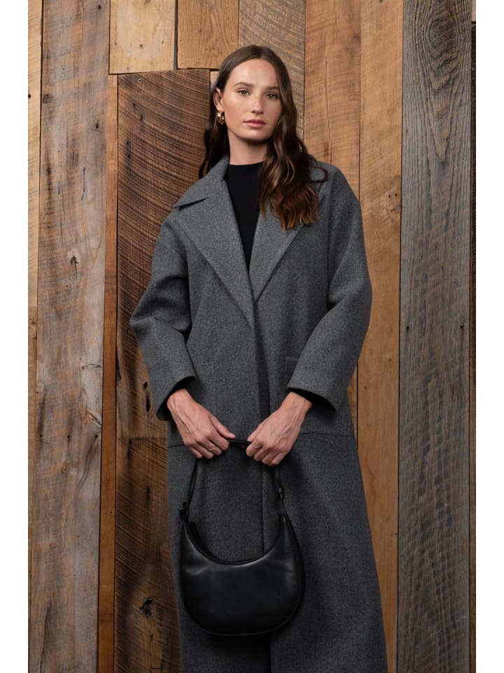 The Workshop Studio - Wholesale Coat - Women's - LONGLINE SOLID BUTTON CLOSURE COAT