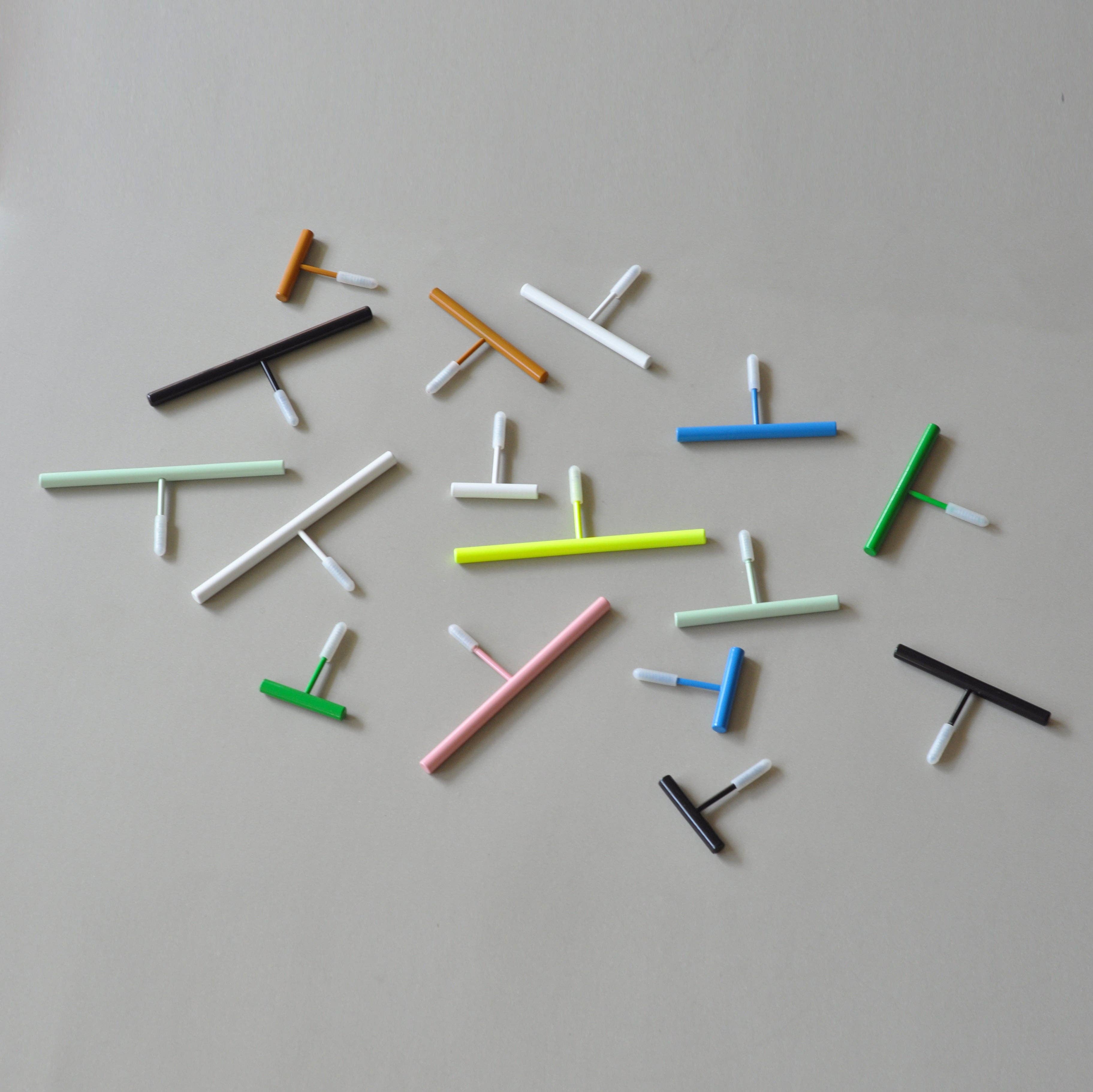 kolor - Wholesale Wall Hook - wandhaken / line hook neon rot5