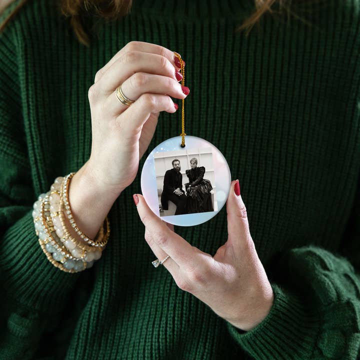 SONDO DESIGN LTD - Wholesale T-Shirt (Graphic) - Women's - Taylor Post Malone Fortnight Ornament, TTPD Fortnight Xmas