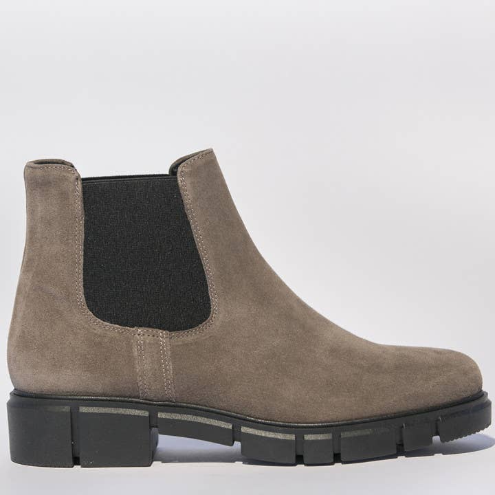 Taupe suede ankle boot for wholesale by Maria Di Ripabianca