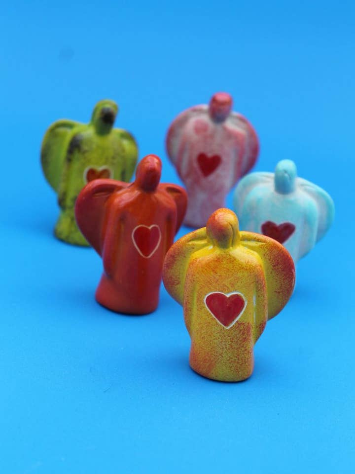 Lovely Angel with heart - Soapstone for wholesale by polanski speckstein