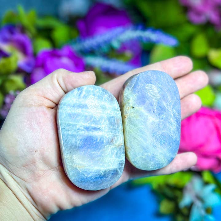 Mandala Gems - Venta al por mayor Piedras/cristales espirituales - Piedras de palma azules de cristal Moonstone