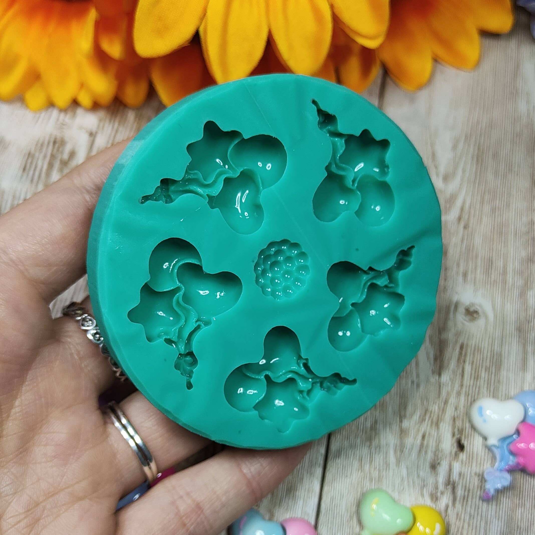 Serena Creazione di Serena Stampone - Wholesale DIY Craft Kit - Mixed Balloon Mold 5pcs 3cm in silicone for resin plaster6
