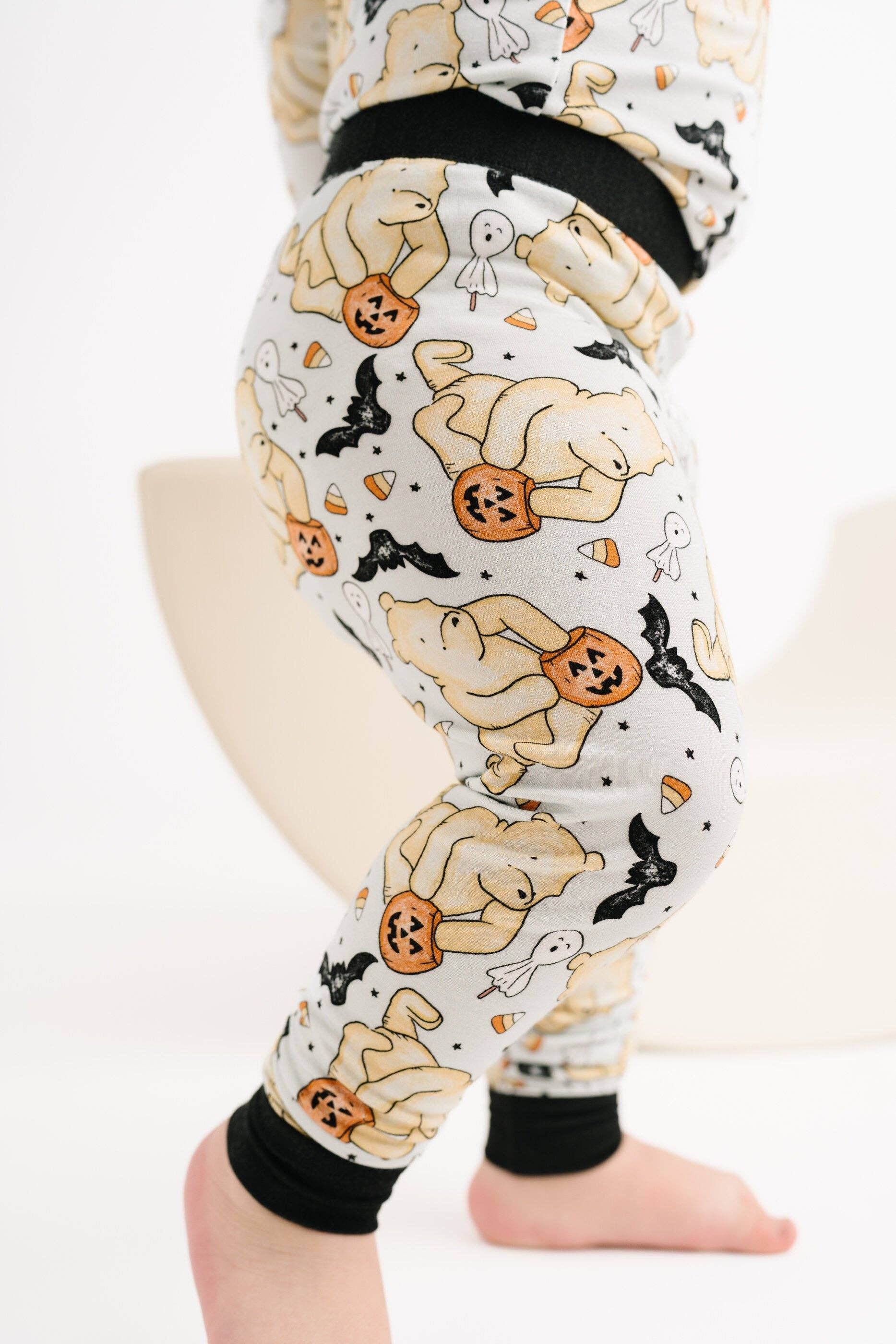 Little One Shop - Wholesale Top & Pant Set - Baby - Spooky Pooh Bamboo Set1