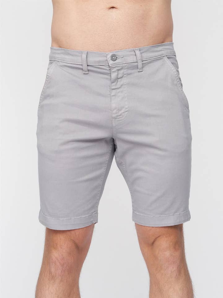Pantaloncini chino Moreshore Grigio chiaro per la vendita all'ingrosso da parte di Duck and Cover