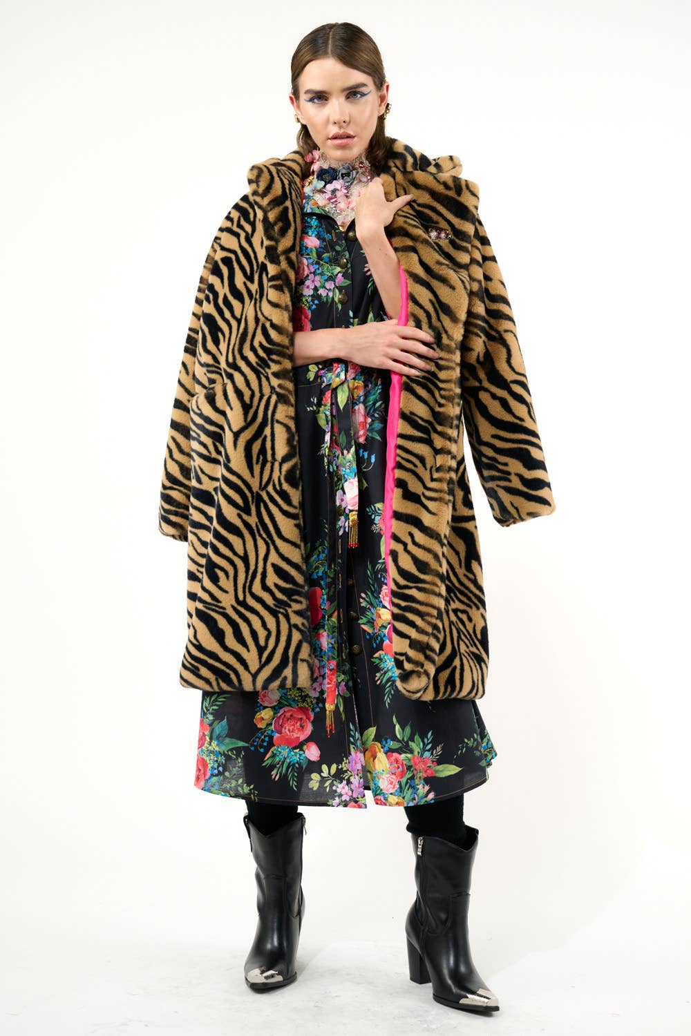 Black Floral Zinnia Shirt-Dress for wholesale on Faire18