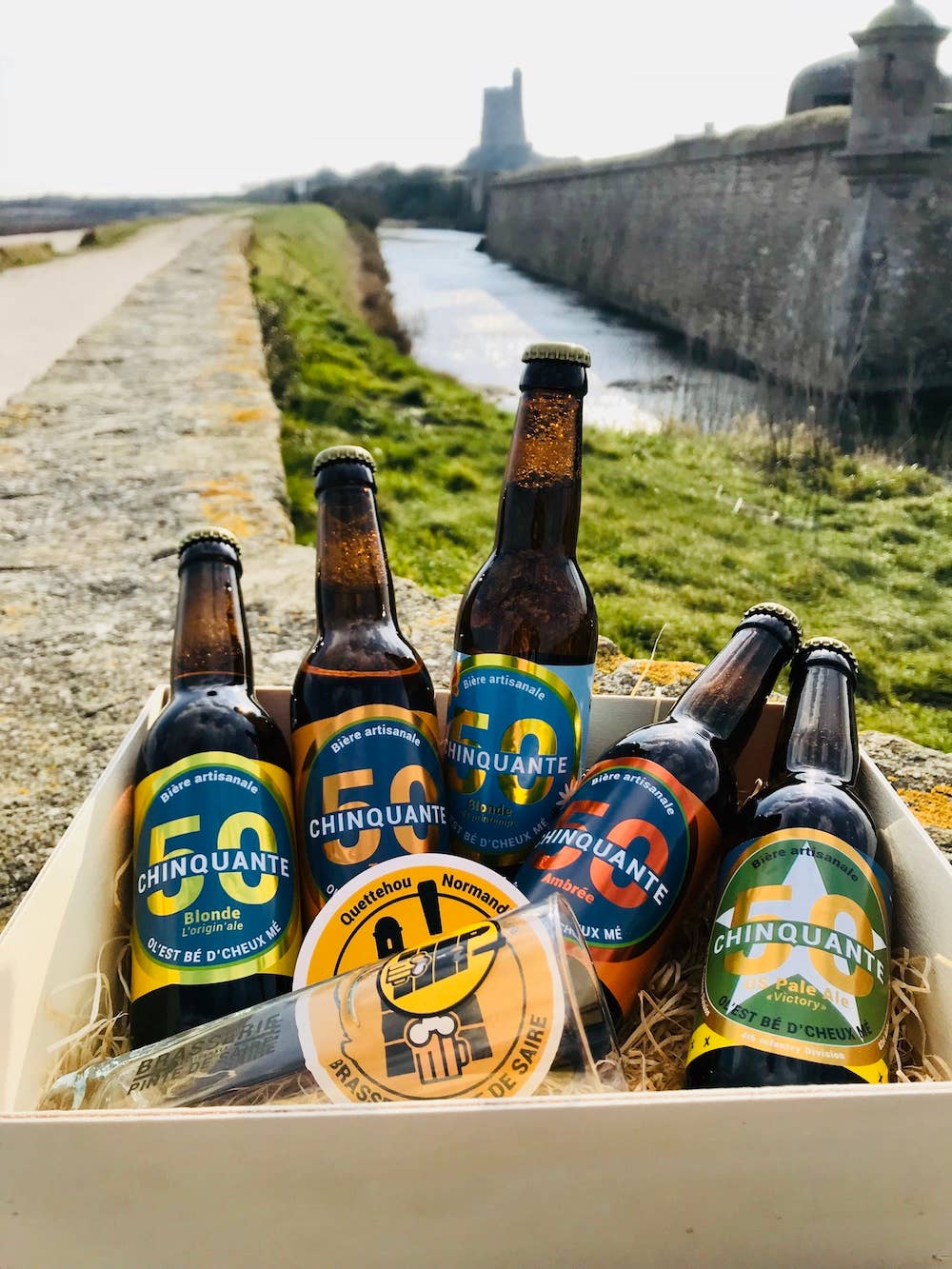 Brasserie Pinte de Saire - Wholesale Beer - Chinquante Blonde Craft Beer 5°- 75cl2