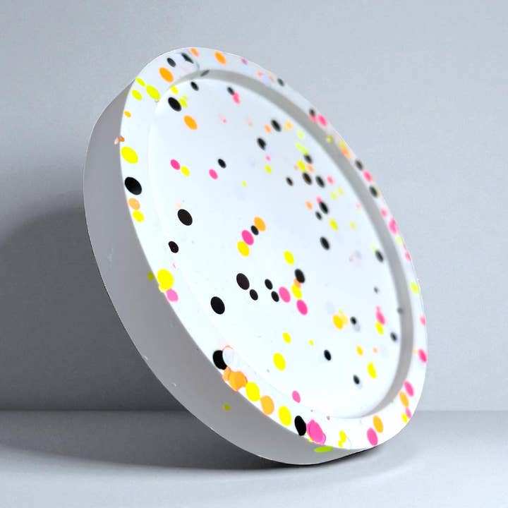 Deko Tablett Für Kerzen, Schmuckschale, Weiß + Konfetti Look für den Großhandel von neon n nude