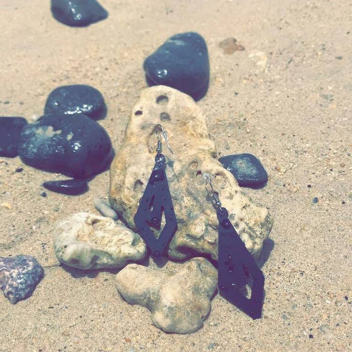 APARA Jewelry - Wholesale Dangle Earrings - Trendy Earrings9