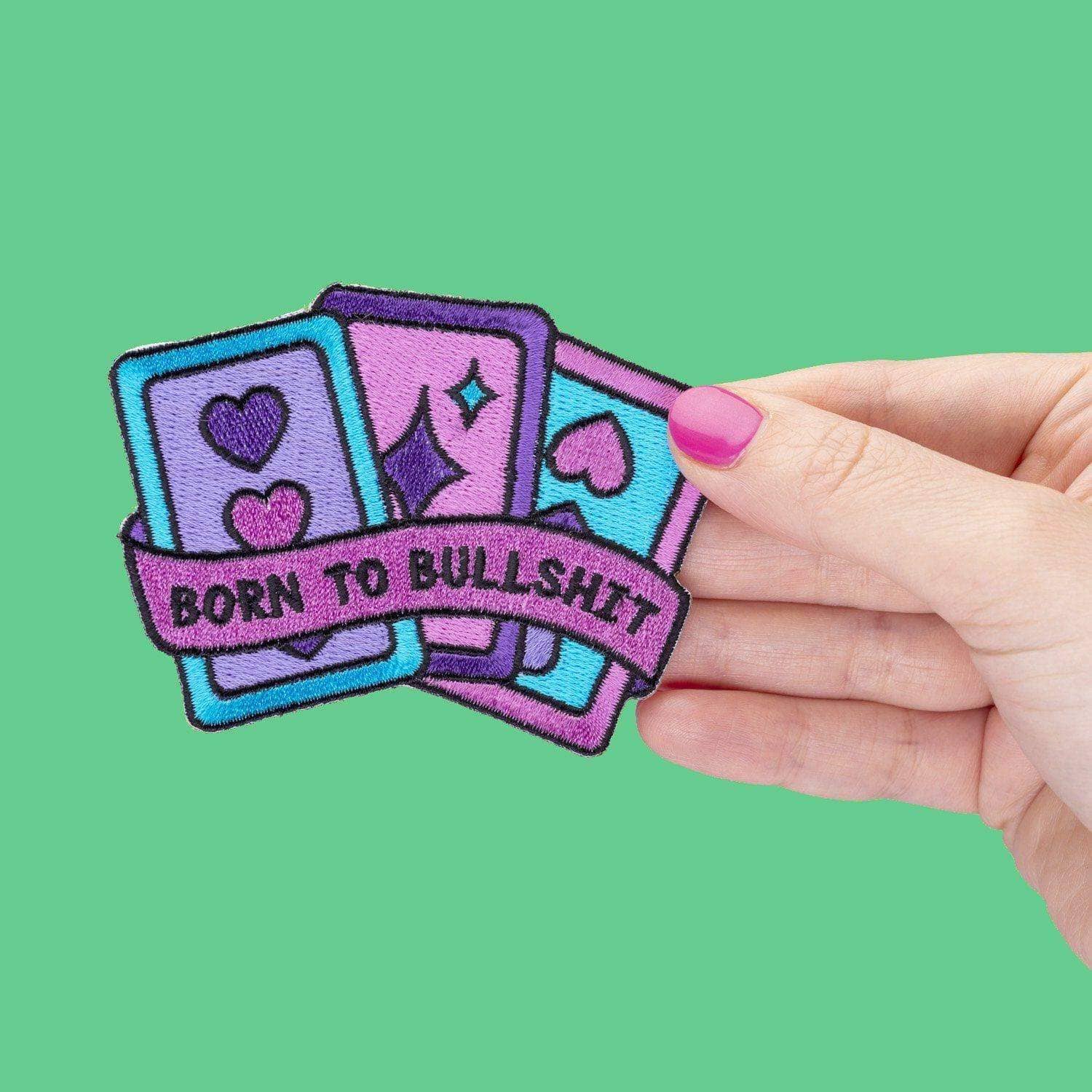 Punky Pins – Emblema por atacado – Born to Bullshit bordado de ferro no remendo2