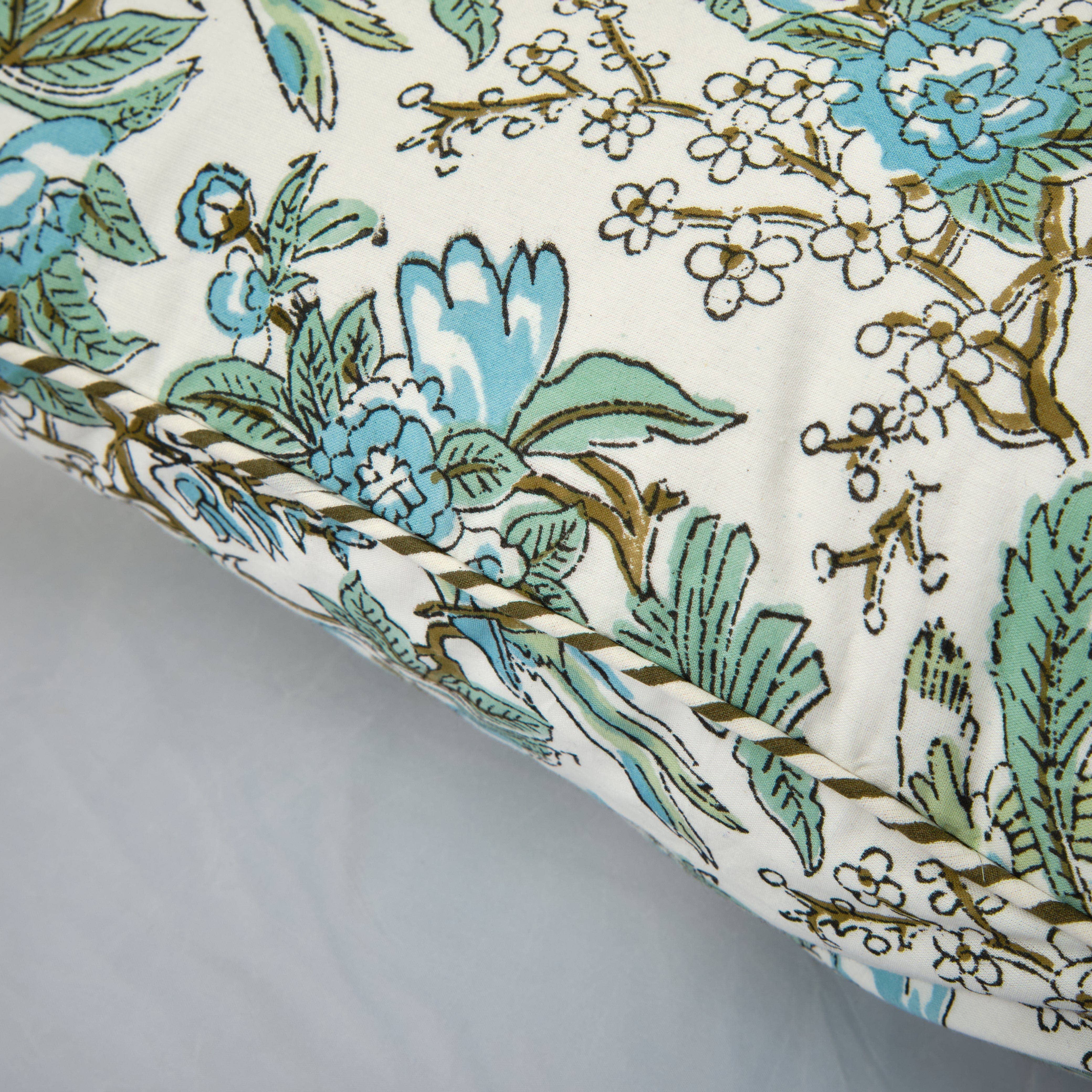 Fabricrush – wholesale Throw pillow cover – Eliza Green Hand Block Printed Floral Throw Pillow Covers6