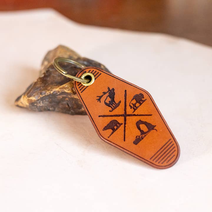 Llavero de Hotel de Cuero Hecho a Mano - Aventura Más para venta al por mayor de Kc Laser Co