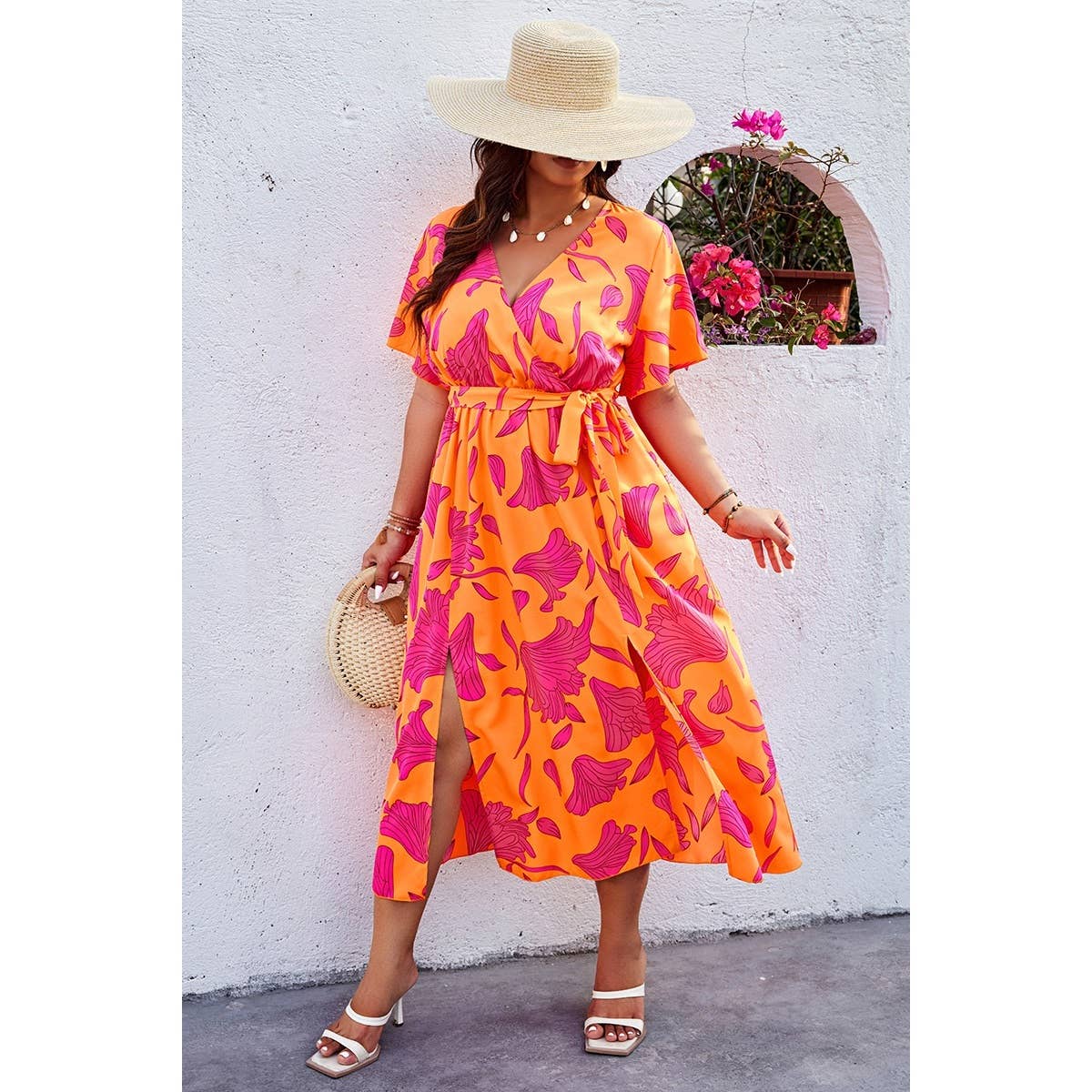 Supreme Fashion – wholesale Klänning - Dam – Plus blommig midiklänning med kort ärm, slits och bälte8